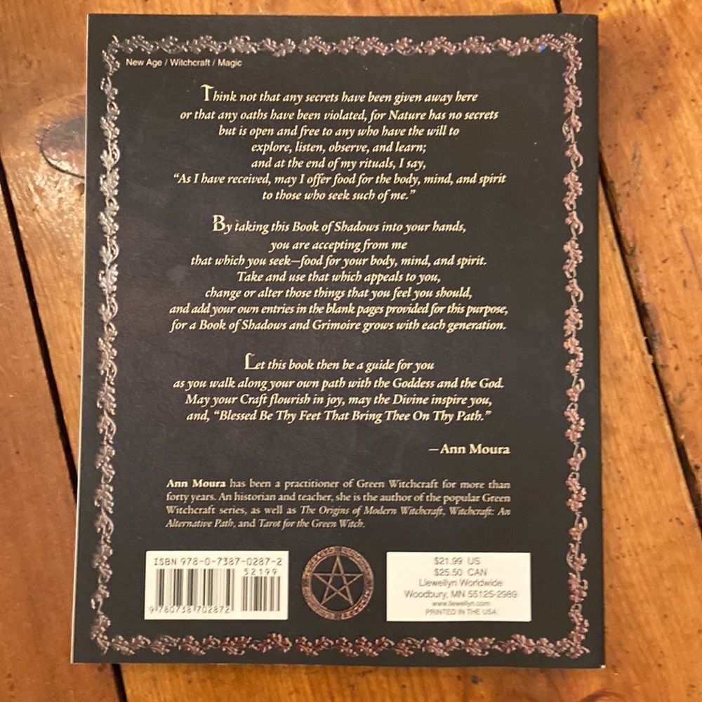 Wicca book  - Picture 2 of 2